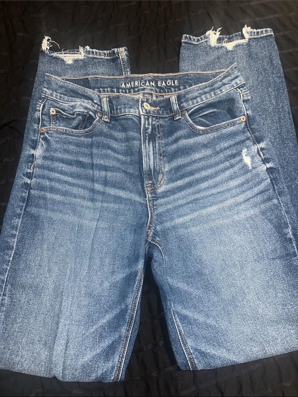 American Eagle sz 8 Blue Distressed Jeans super high-rise straight